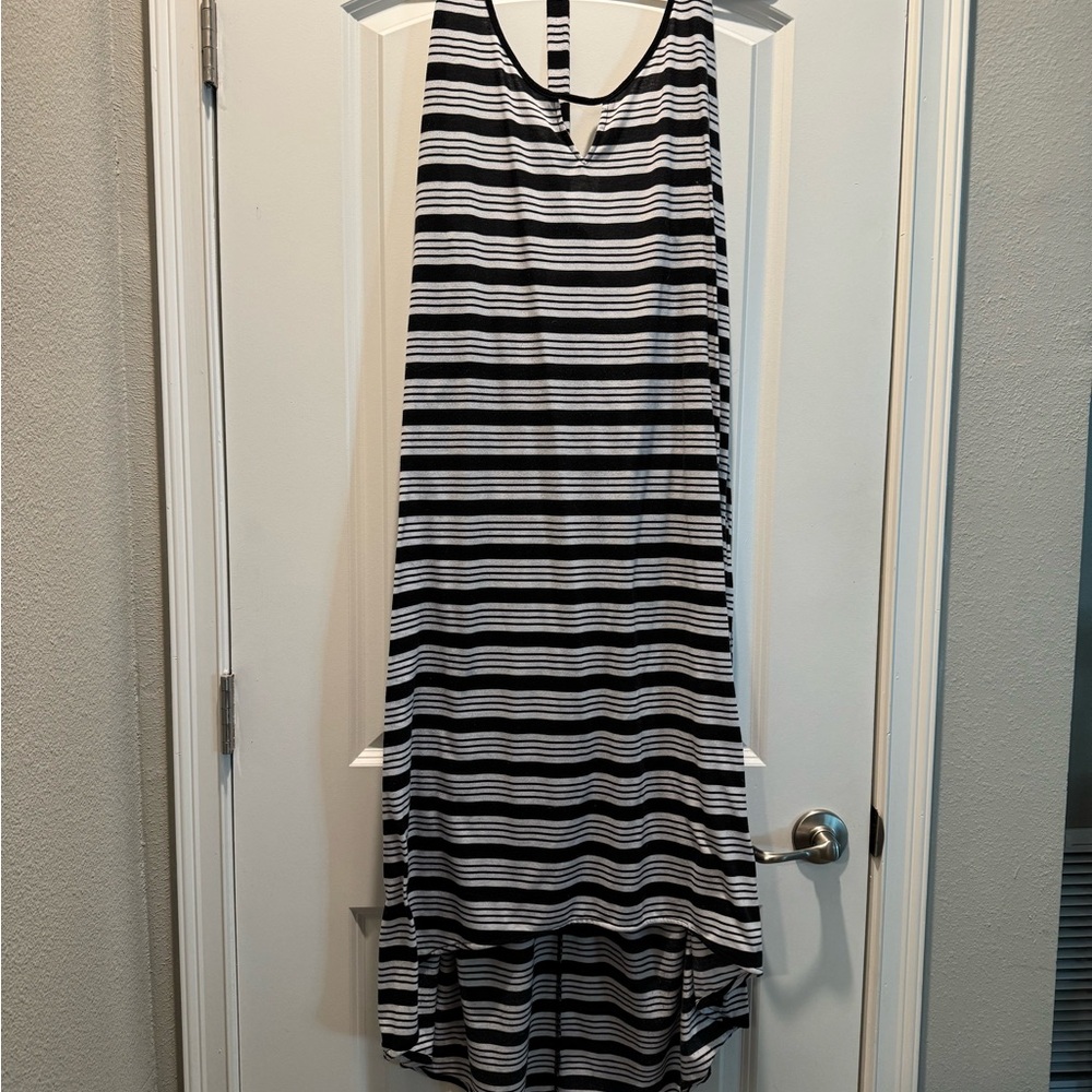 Striped Black and White Sleeveless Dress